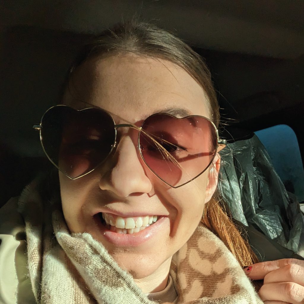 Bee in sunglasses